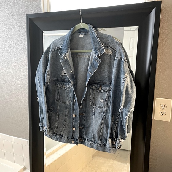 H&M Oversized Denim Jacket - Picture 1 of 5